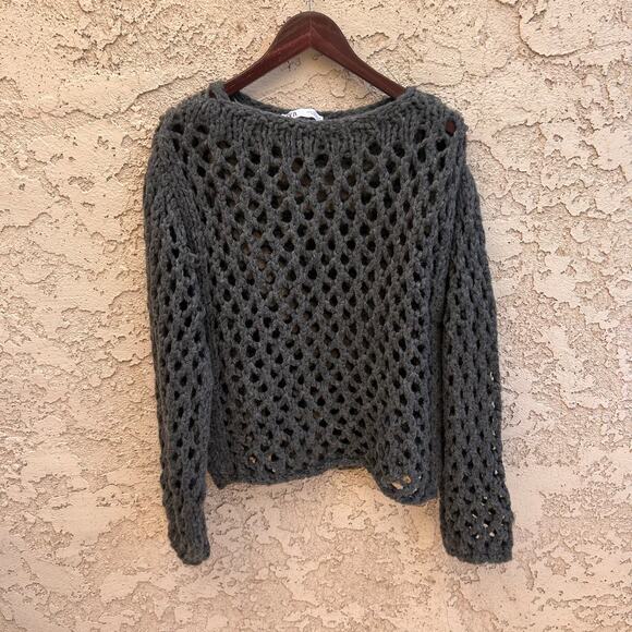 ZARA Gray Open Cable Knit Sweater Size Medium - Picture 1 of 4